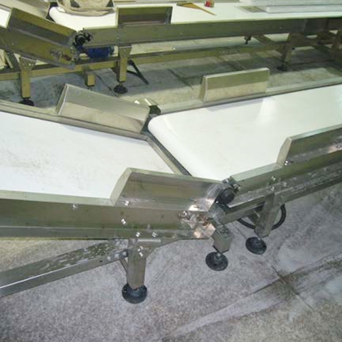 爬坡皮帶輸送機預(yù)防斷帶的方法都有哪些？